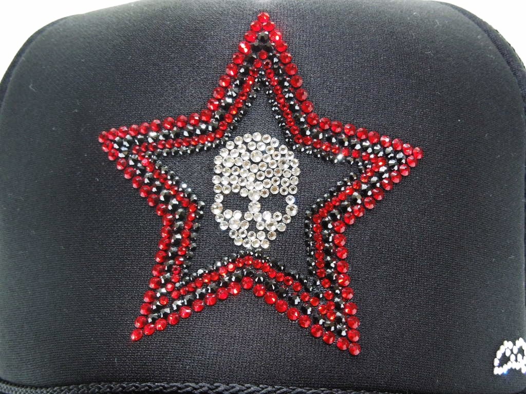 Stars Skull Swarovski Cap BlackRed