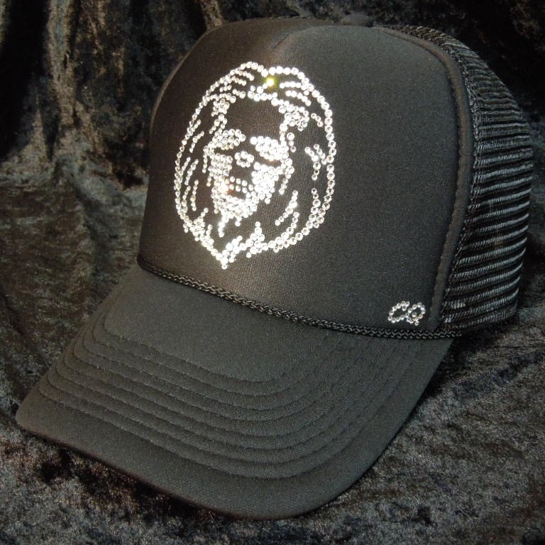 Skull Lion Swarovski cap black
