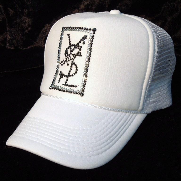 Square parody crash Swarovski cap white