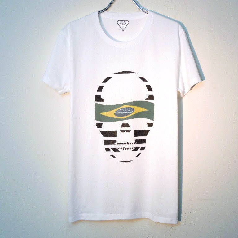 ������ ����������른 T����� / White