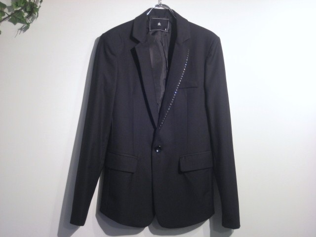 ������ե����� �ѡ��ƥ������㥱�å� / Black