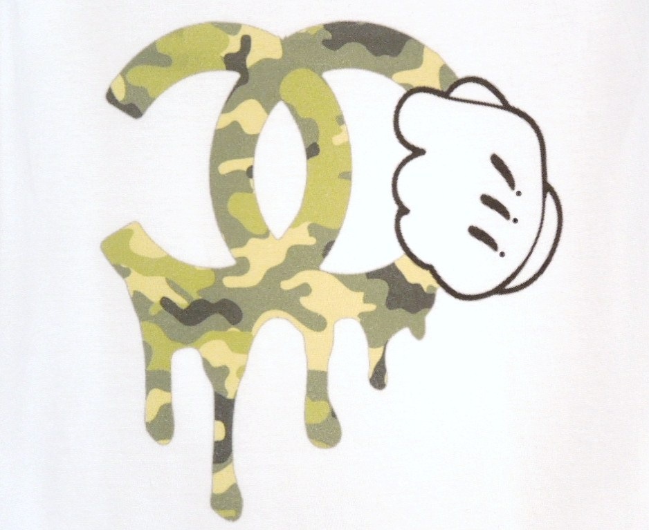 Parody One Hand Swarovski T Shirt White��Camouflage