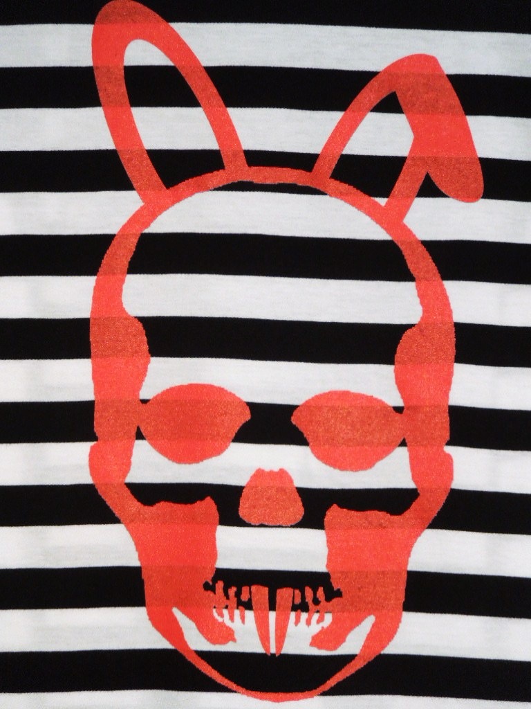 Skull Bunny Border T-shirt  Red
