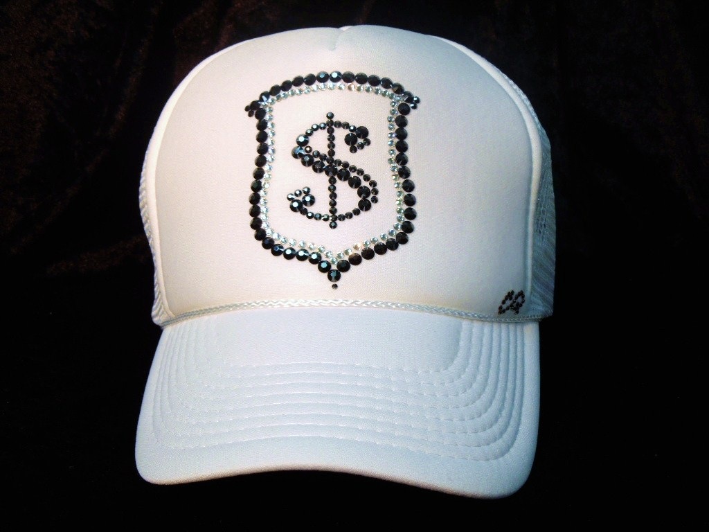 Money emblem Swarovski white cap
