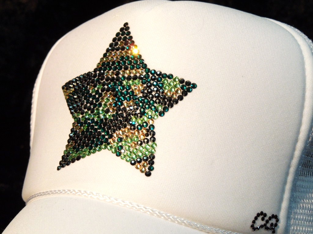 Star Camouflage Swarovski Cap white