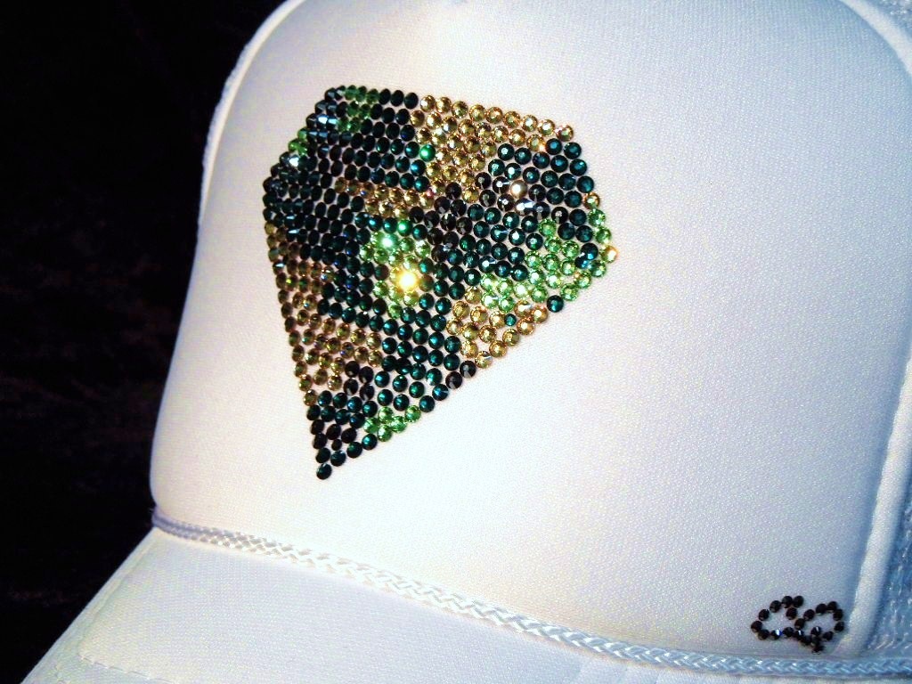 Diamond camouflage Swarovski Cap white