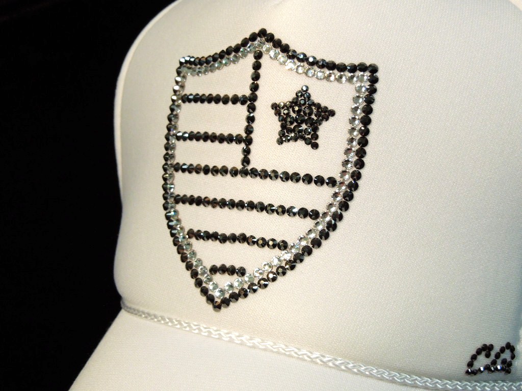 Emblem US Swarovski cap White