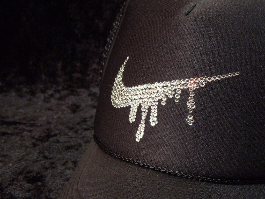 Parody Melt Mark Swarovski Cap Black