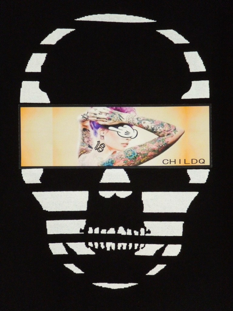 Skull Tattoo Girl NO.��8 T-shirt��Black