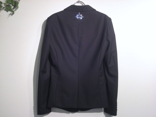 ������ե����� �ѡ��ƥ������㥱�å� / Black