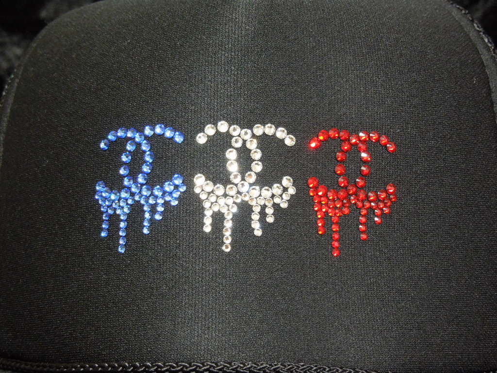Three Parody Melt Swarovski Cap Black France color