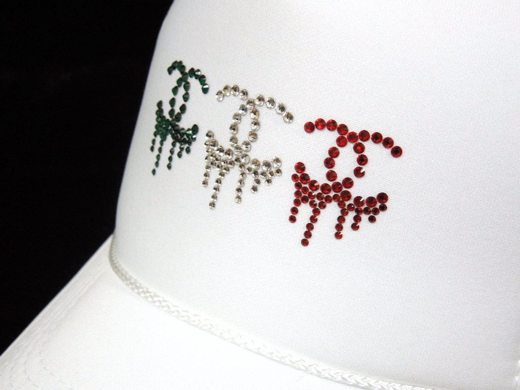 Three Parody Melt Swarovski Cap White Italy color