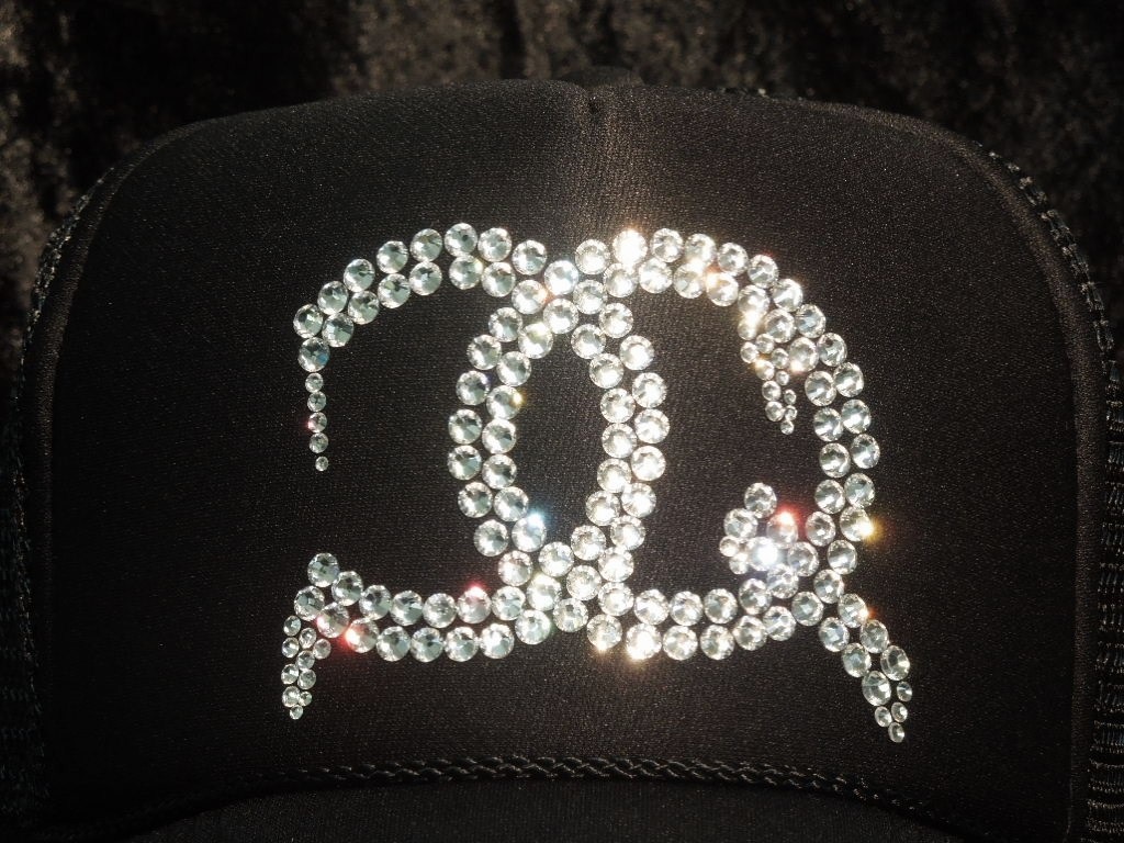 CQ cross Swarovski cap black