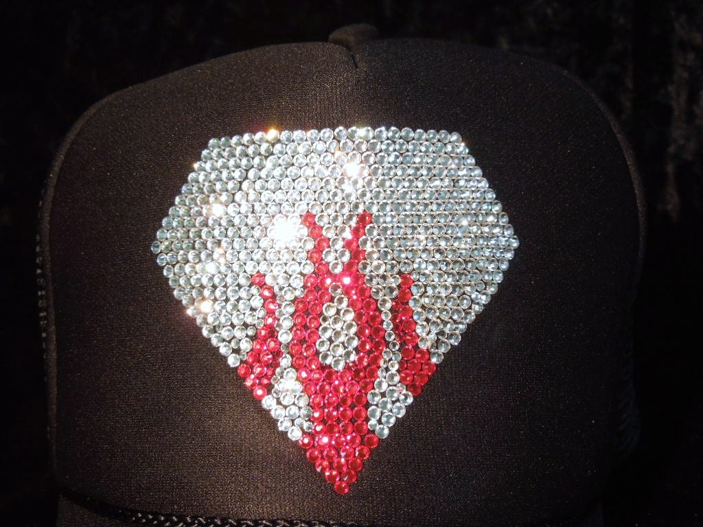 Diamond Fire pattern Swarovski cap black