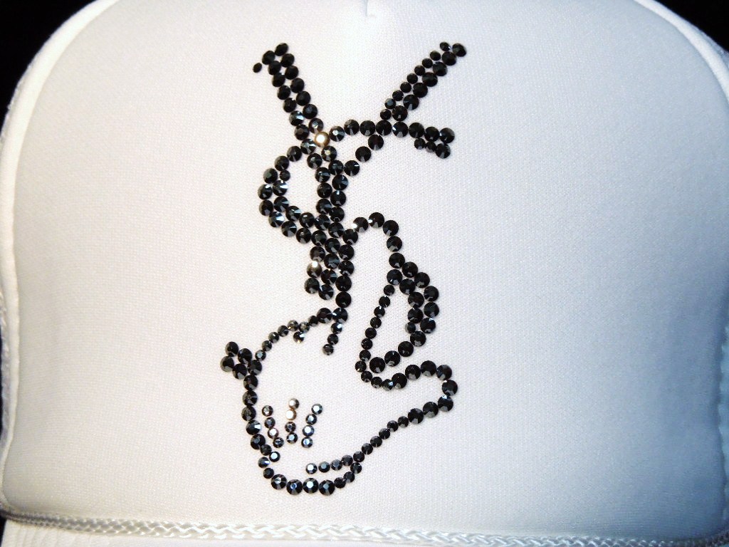 Parody Hand Swarovski Cap White