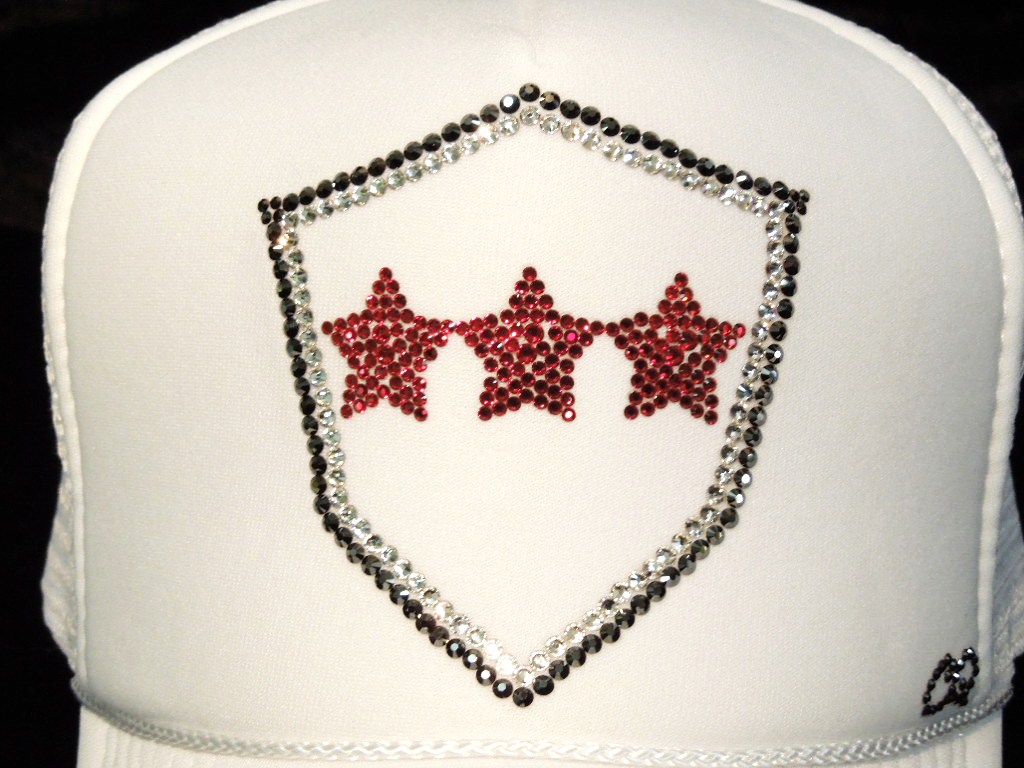 Emblem Red Three Star Swarovski capWhite