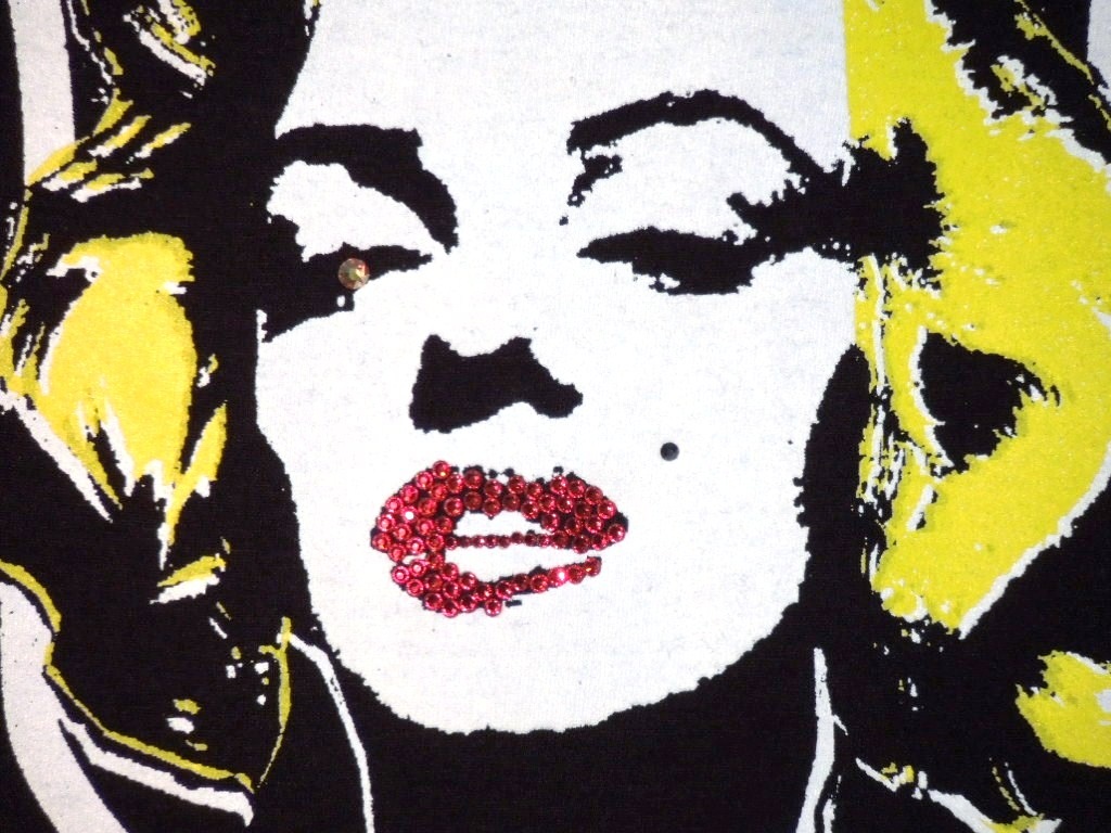 Marilyn Emblem Swarovski��Long T-shirt Black��Yellow