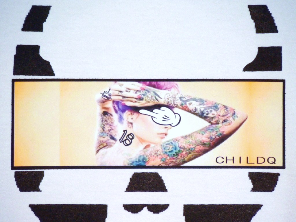 Skull Tattoo Girl NO.��8 T-shirt��White