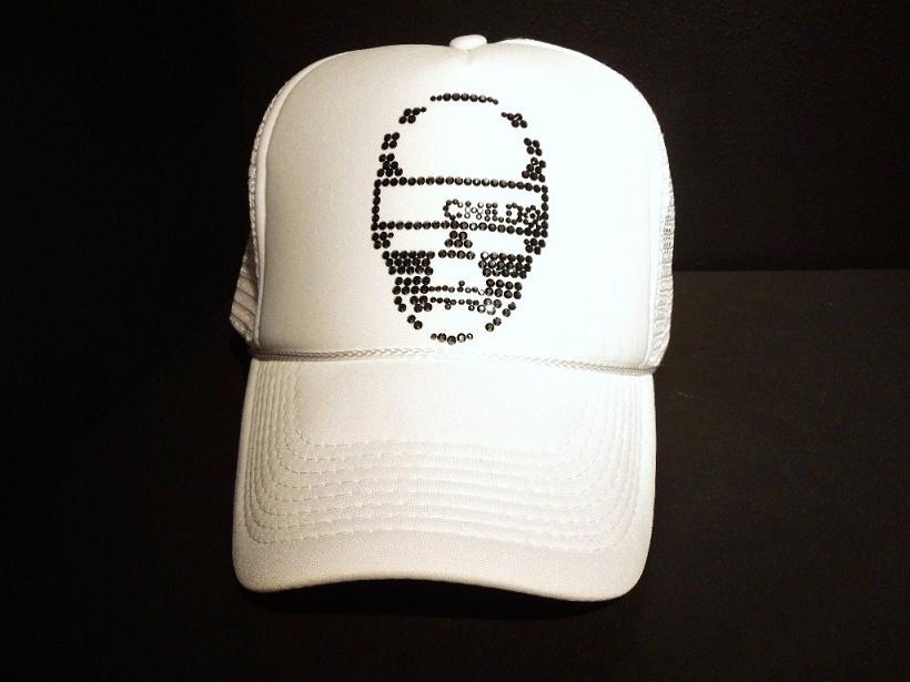 �����륤������������ ������ե�����������å� / White