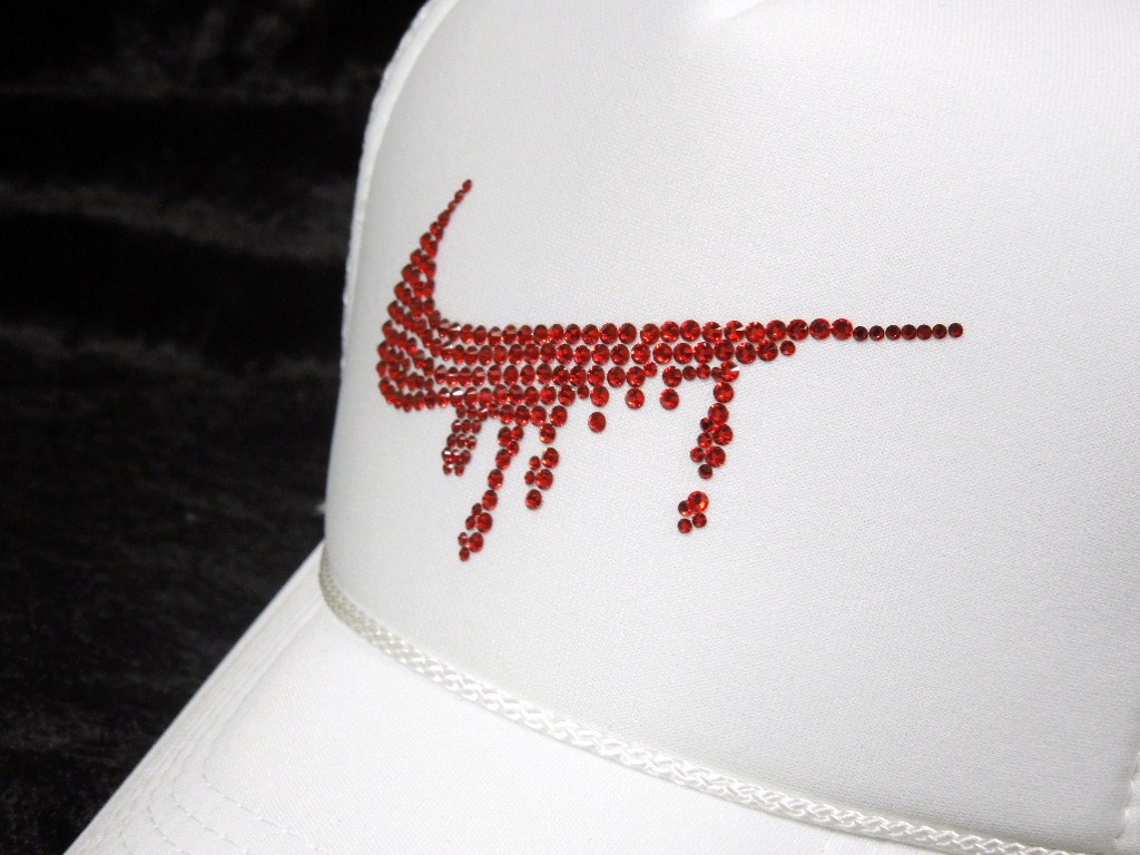 Parody Melt Mark Swarovski Cap White��Red