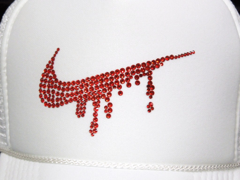 Parody Melt Mark Swarovski Cap White��Red