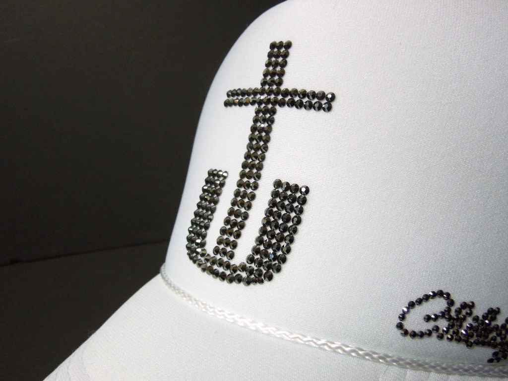 ���󥫡������� ������ե����� ����å� / White