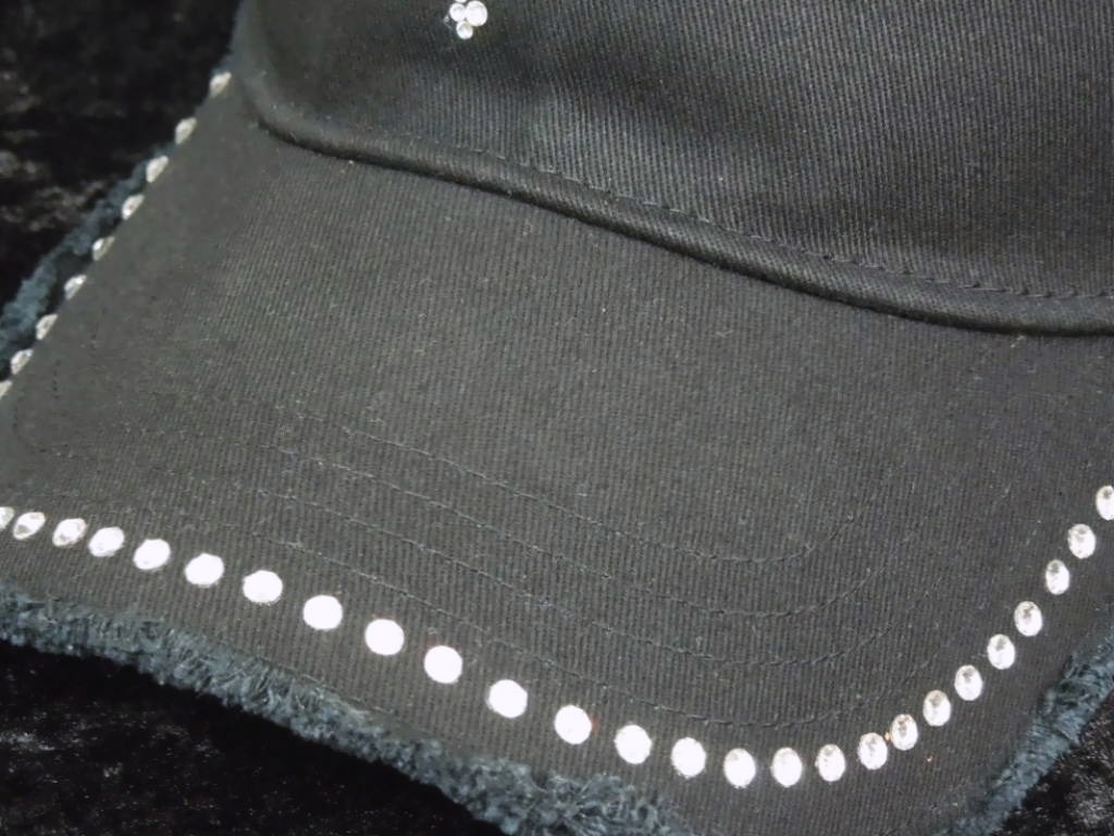 Parody Melt Mark Swarovski Damage full custom cap ��lack