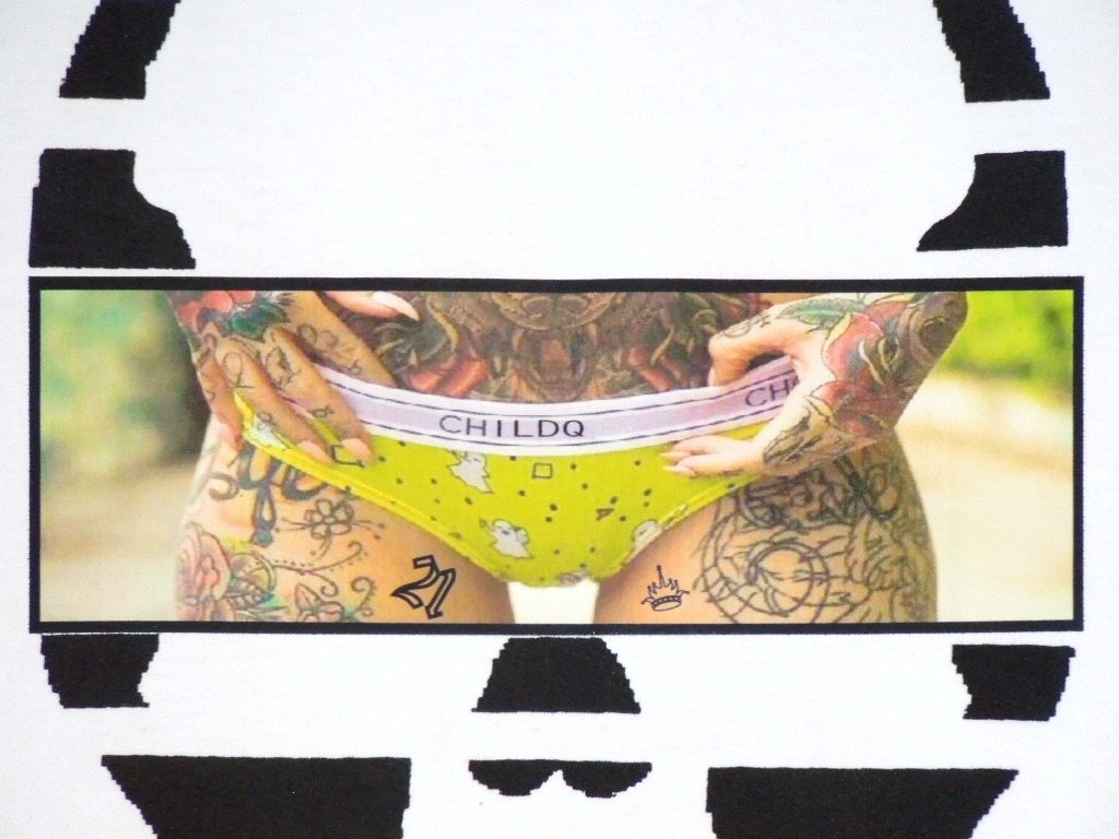Skull Tattoo Girl NO.21 Long T-shirt White