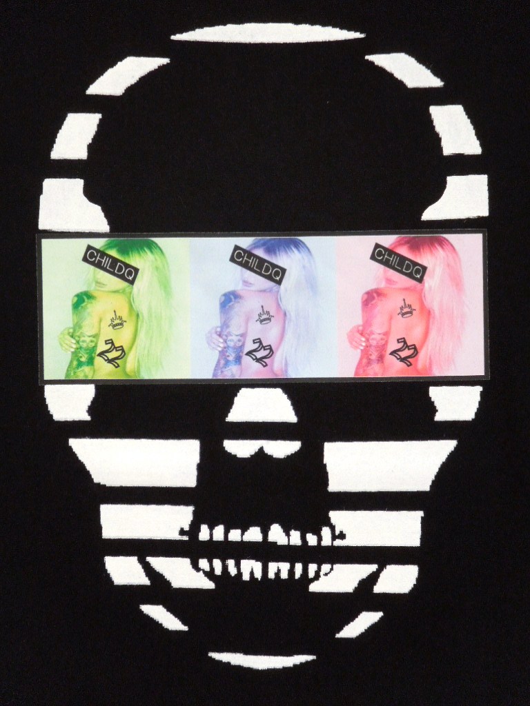 Skull Tattoo Girl NO.22  T-shirt��Black