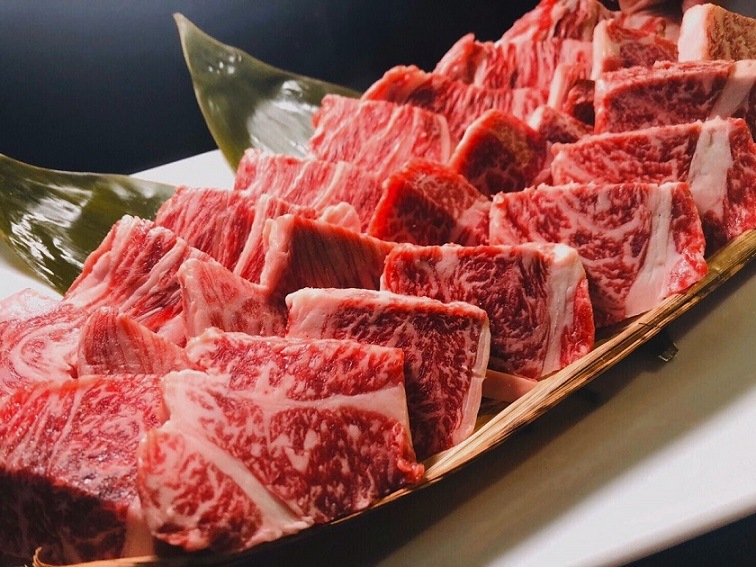 極上近江牛(A5)【ロース】焼肉用 500g