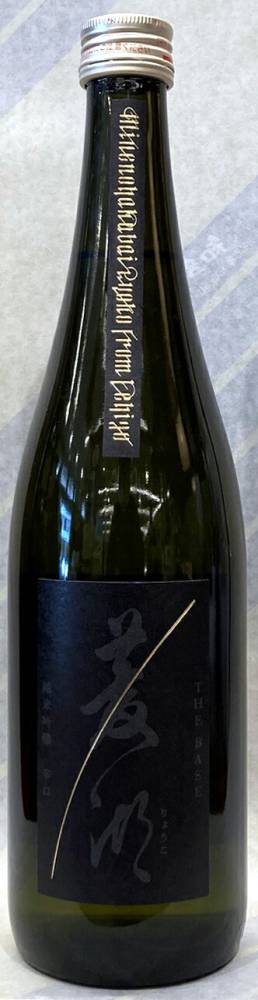 菱湖（りょうこ）純米吟醸　辛口　720ml【新潟県新潟市　峰乃白梅酒造】