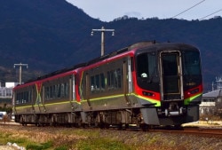 ��ͽ���2700�� ����3ξ �ơ�35%OFF��