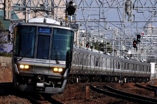 予約】223系2000番台 新快速 先頭車転落防止幌付 8両編成再(前回lotの