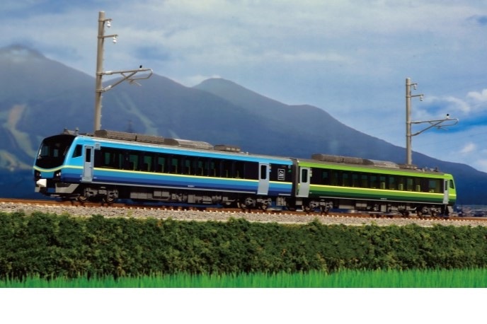 kato HB-E300 SATONO 2両セット KATO鉄道模型オンラインショッピング HB-E300系 「SATONO」 2両