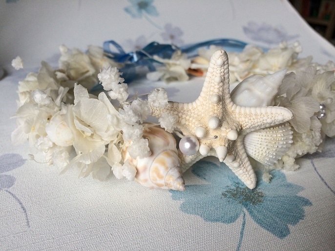 かすみ草 貝の3点セット 花冠 リストレット ブートニア すべての商品 Chococosu ちょここす