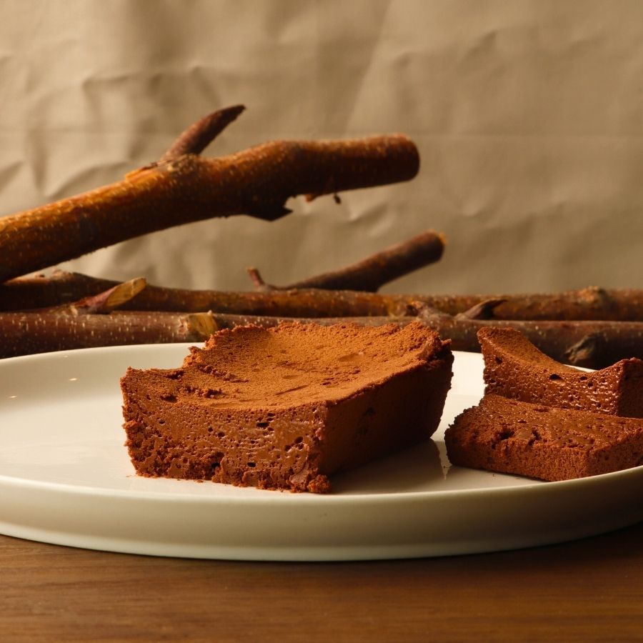 ホワイトカカオガトーショコラ~幻のカカオ~