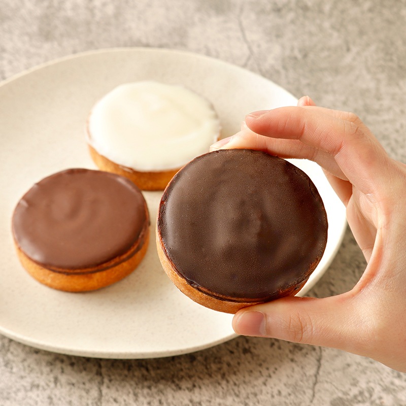 プリン、タルト、焼菓子4点詰め合わせ