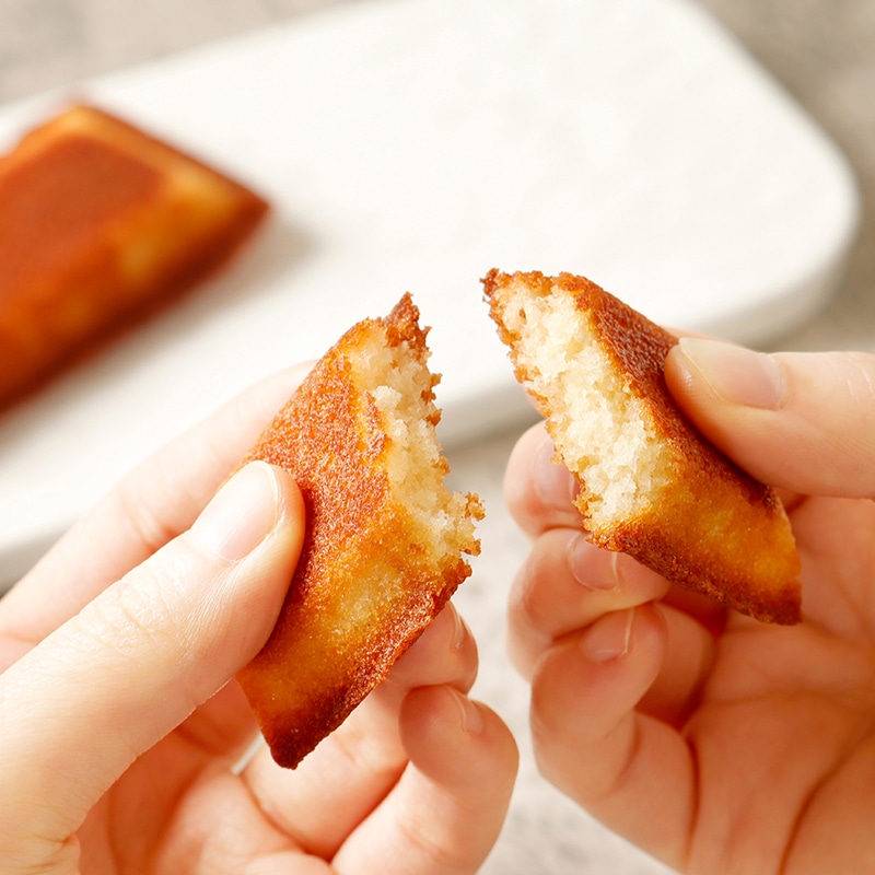 プリン、タルト、焼菓子4点詰め合わせ