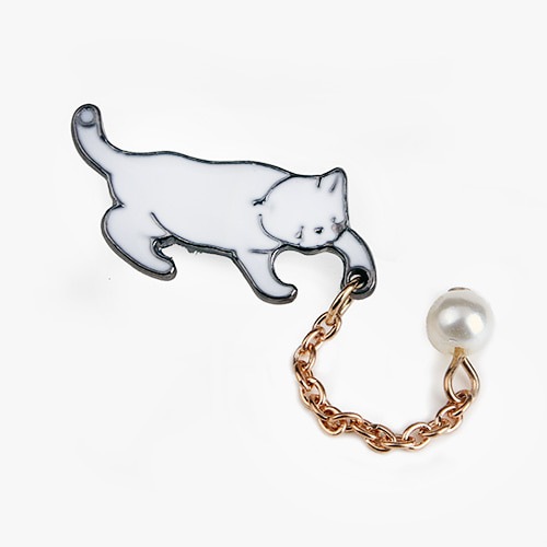 猫キャラクター リール付きピンバッジ ちょごり屋さん すべての商品 【pinbadge-001】 ピンバッジ 猫とパール