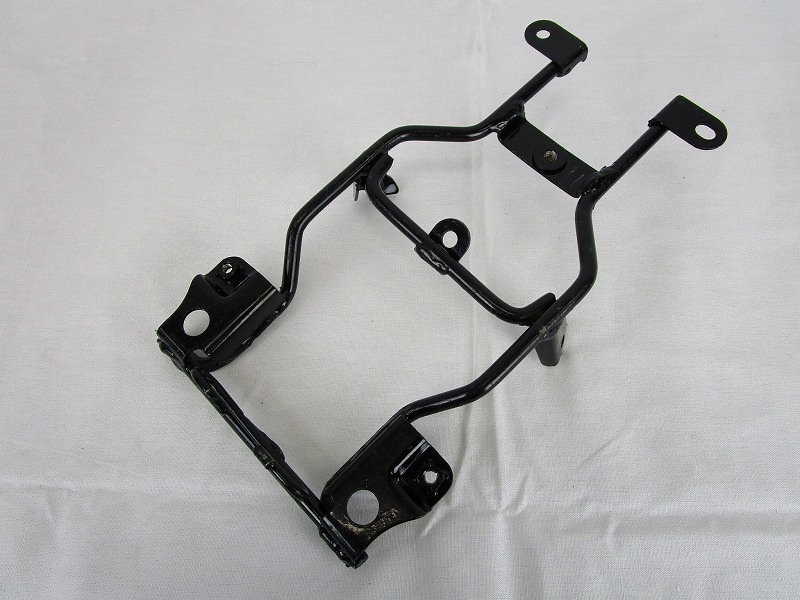 HONDA 純正 Navi110 フロントカウルステー #61315-K74-N00【インド