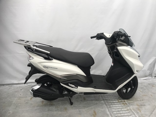 BEYOND バーグマン125/Fi リアキャリア【インドSUZUKI