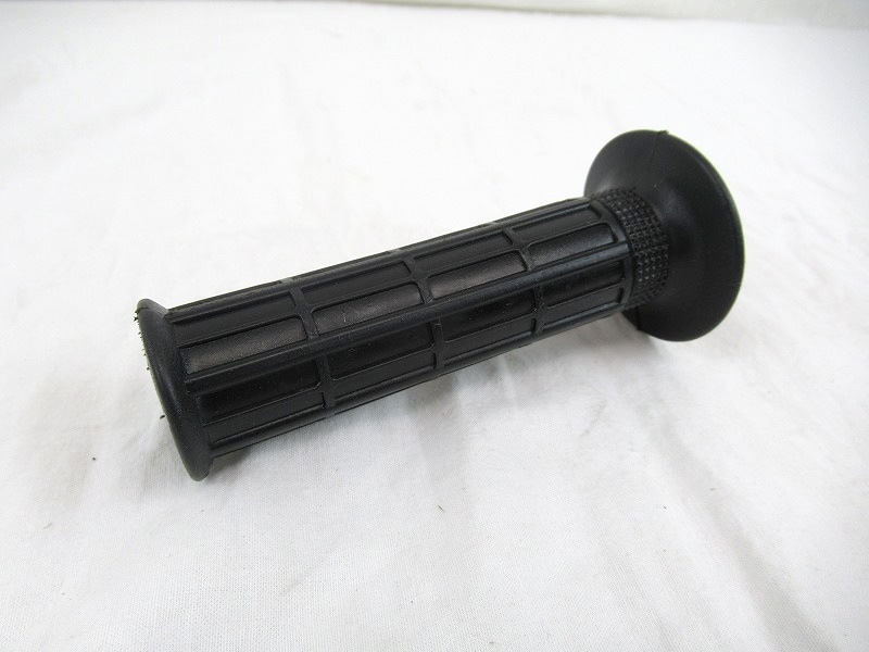 KAWASAKI ���� W175 STD/TR/SE/CAFE ������å� #46075-0011��GRIP,LH��