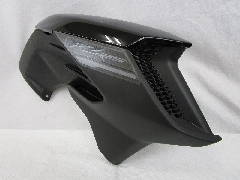 YAMAHA 純正 FZ25 右タンクシュラウド[ブラック] #B97-XF13B-00-P2