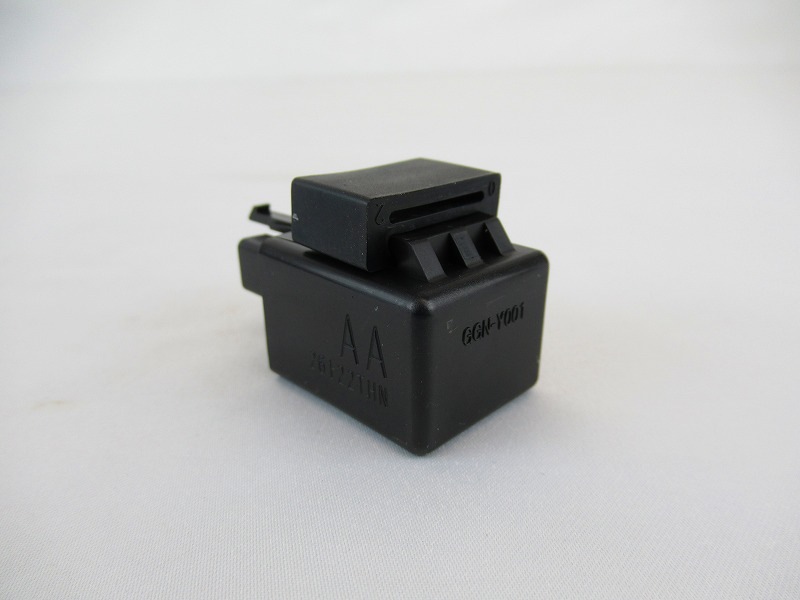 YAMAHA  ɥͥ AEROX155['21-]/ɥͥ R15M/ɥͥ R15['22-] 󥫡졼 #B3F-H3350-00 FLASHER RELAY ASSY