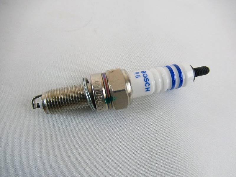 【専用】プラクルアン2点 VESPA 純正 VXL125/Fi プラグ #643367【SPARK PLUG】 | オートバイ部品