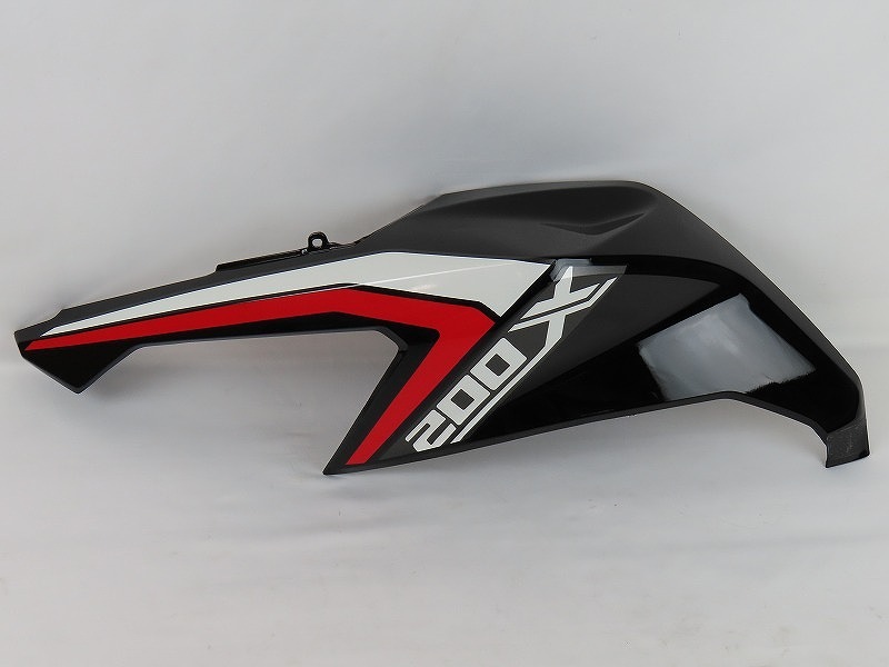 HONDA純正 CB200X 左 フューエルタンクカバーASSY #64425-K1P-D00ZA
