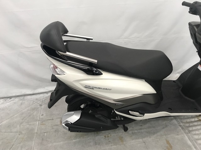 �ڼ��������ʡ�BEYOND �С����ޥ�125/Fi �Хå��쥹���դ�����ǥ�С��ڥ����SUZUKI burgman125�ۡ�Chops���ꥸ�ʥ��