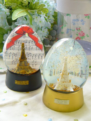 スノードーム ＜Paris エッフェル塔＞ 【Egg型のシルエットが素敵