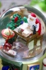 【回る♪♪雪が舞う♪♪スノードーム！】＜Xmas(クリスマス)＞スノードーム・【サンタメイキングリスト】|オブジェ・ディスプレイ小物|インテリア・ディスプレイ小物
