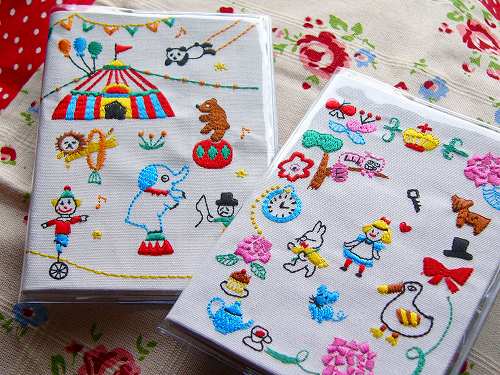 2014年 手帳〉〉 霜田あゆ美 ダイアリー 【アリス/サーカス】刺繍